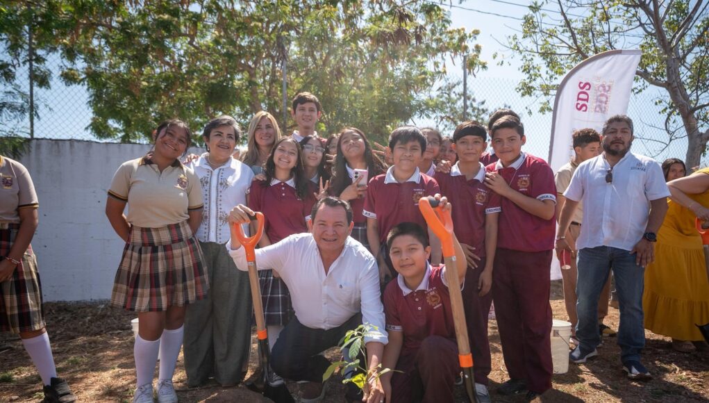 Impulsa Gobierno de Yucatán reforestación escolar con programa “Renacimiento Verde en tu Escuela”