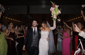 El secretario de Economía de Yucatán, Milo Barrera, celebra su boda religiosa en Mérida