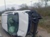 DESAMOR TERMINA EN VOLCADURA: CONDUCTOR EBRIO PROVOCA CAOS EN LA MÉRIDA–PROGRESO