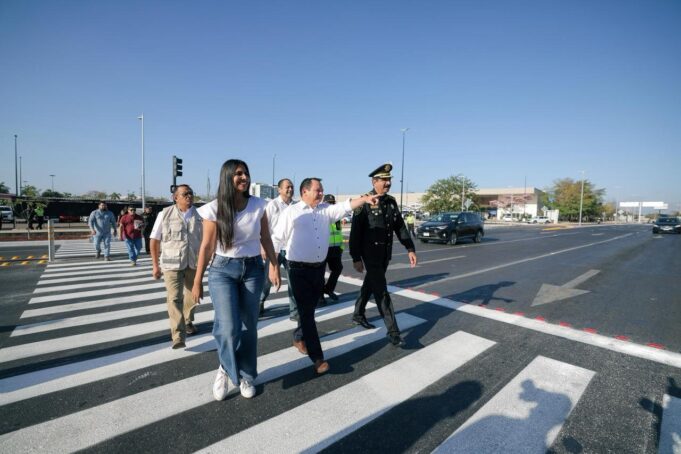 entregan obras de yucatan