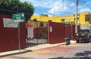 Suspenden actividades en escuela de Ticul tras hallazgo de mensaje alarmante en sanitarios
