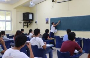 Más de 5 mil estudiantes buscan un lugar en preparatorias de la UADY este fin de semana