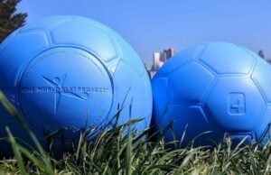 Misterio en aduanas: más de 15 mil balones para niños desaparecieron sin dejar rastro