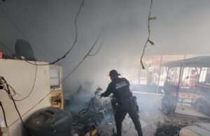 Incendio destruye taller de motocicletas en Umán; cuantiosas pérdidas materiales