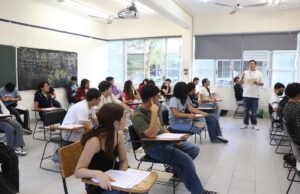 UADY realiza examen de admisión para bachillerato; más de 5 mil jóvenes compiten por 3 mil 400 lugares