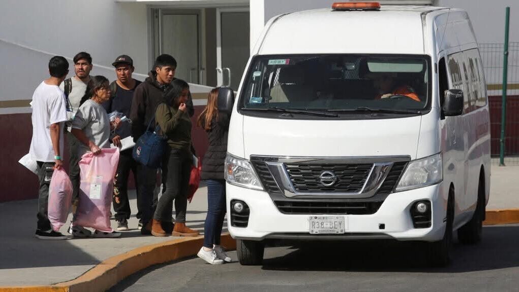 LLEGA A MÉRIDA PRIMER VUELO DIRECTO CON 125 YUCATECOS REPATRIADOS DESDE EU