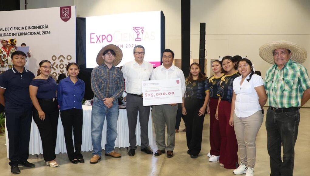 ESTUDIANTES DE LA UADY DESTACAN EN CIENCIA E INTERCAMBIO INTERNACIONAL DURANTE EVENTO ESTATAL