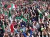 Miles participan en megacola humana en Paseo de la Reforma por el Mundial 2026