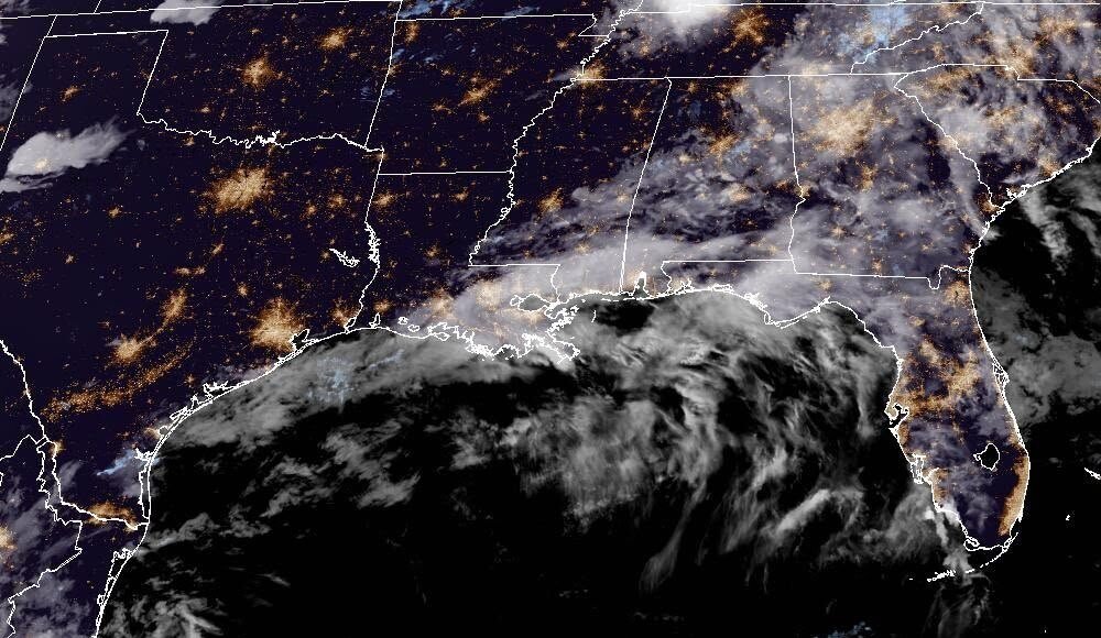 Onda Tropical No. 5 provocará lluvias y sensación térmica de hasta 48 grados en Yucatán
