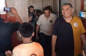 Tras diálogo con autoridades, liberan a docentes retenidos en Tesoco por caso de presunto abuso sexual