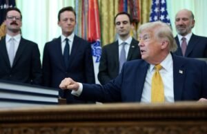 Trump afirma acuerdo nuclear con Irán y condiciona apertura del estrecho de Ormuz