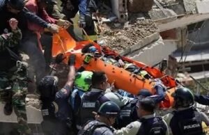 Rescates mantienen viva la esperanza tras devastadores terremotos en Venezuela