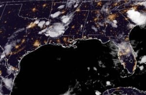 Prevén lluvias, tormentas eléctricas y fuertes rachas de viento para Yucatán este martes