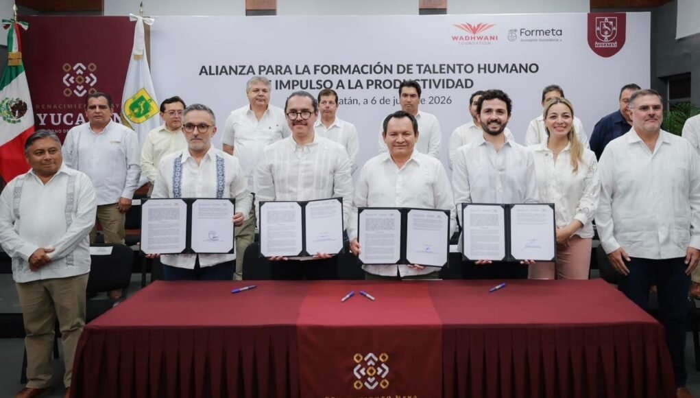 Milo Barrera anuncia alianza para otorgar 100 mil becas de capacitación y fortalecer el talento laboral en Yucatán