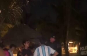 Vecinos retienen a cuatro jóvenes señalados por presuntos actos vandálicos en Chicxulub Puerto