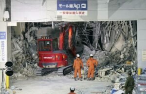 Terremoto en Japón deja 35 fallecidos; continúan las labores de rescate entre los escombros