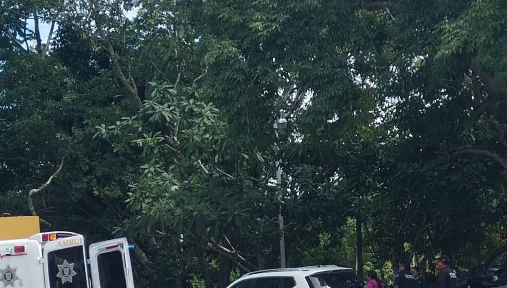 Visitante de Quintana Roo es auxiliado de emergencia en Buctzotz y trasladado a Mérida
