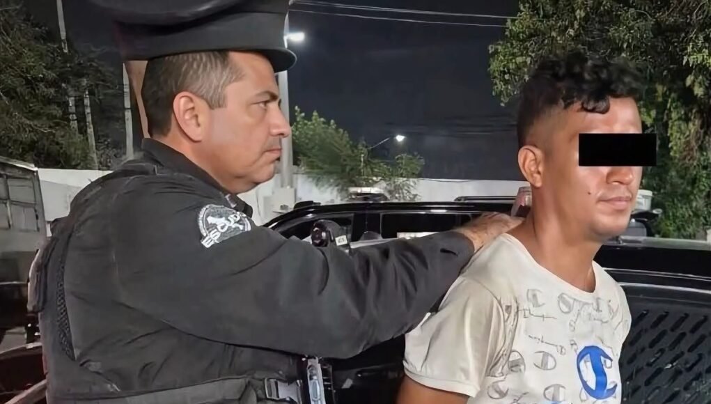Cae en el Barrio Antiguo hombre señalado por empujar a adulto mayor hacia un tráiler