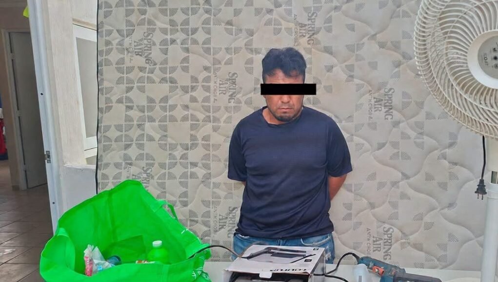 De un colchón King Size a una detención: aseguran a sujeto por presunta sustracción de objetos en Umán