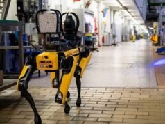 ICE busca gastar 2 millones de dólares en perros robot para operativos de riesgo