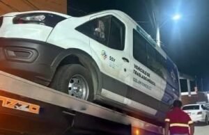 Denuncian falta de mantenimiento a vehículos médicos en Dzilam González; unidad termina en el Palacio Municipal
