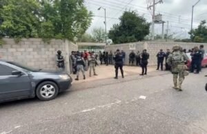 ATAQUE EN SECUNDARIA DE TORREÓN DEJA A UNA TRABAJADORA SIN VIDA Y CUATRO PERSONAS LESIONADAS