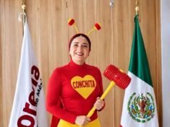 Cambio de camiseta de Conchi Ruiz sacude a Morena en Umán